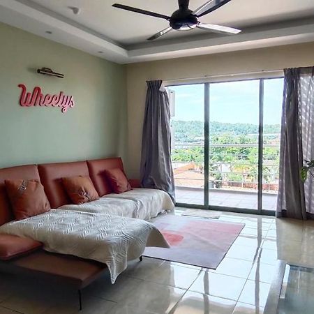Gold Coast International Resort Kampong Bukit Beruang Luaran gambar